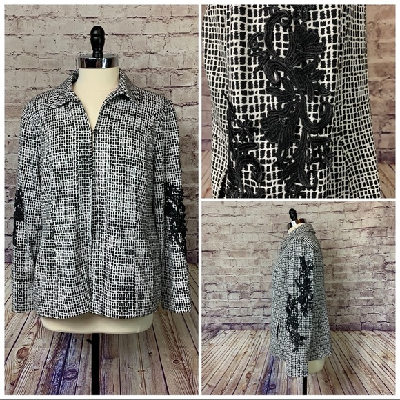 Chico’s Black Geometric Appliqué Full Zipper Lined Jacket - Picture 1 of 16